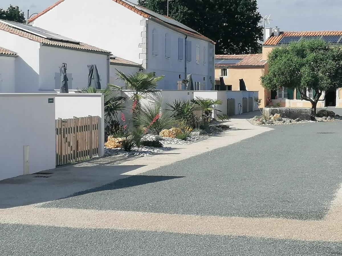 Le Pacha Maison Avec Piscine/Parking/Wifi/Plages 5Kms Les Mathes Exteriör bild