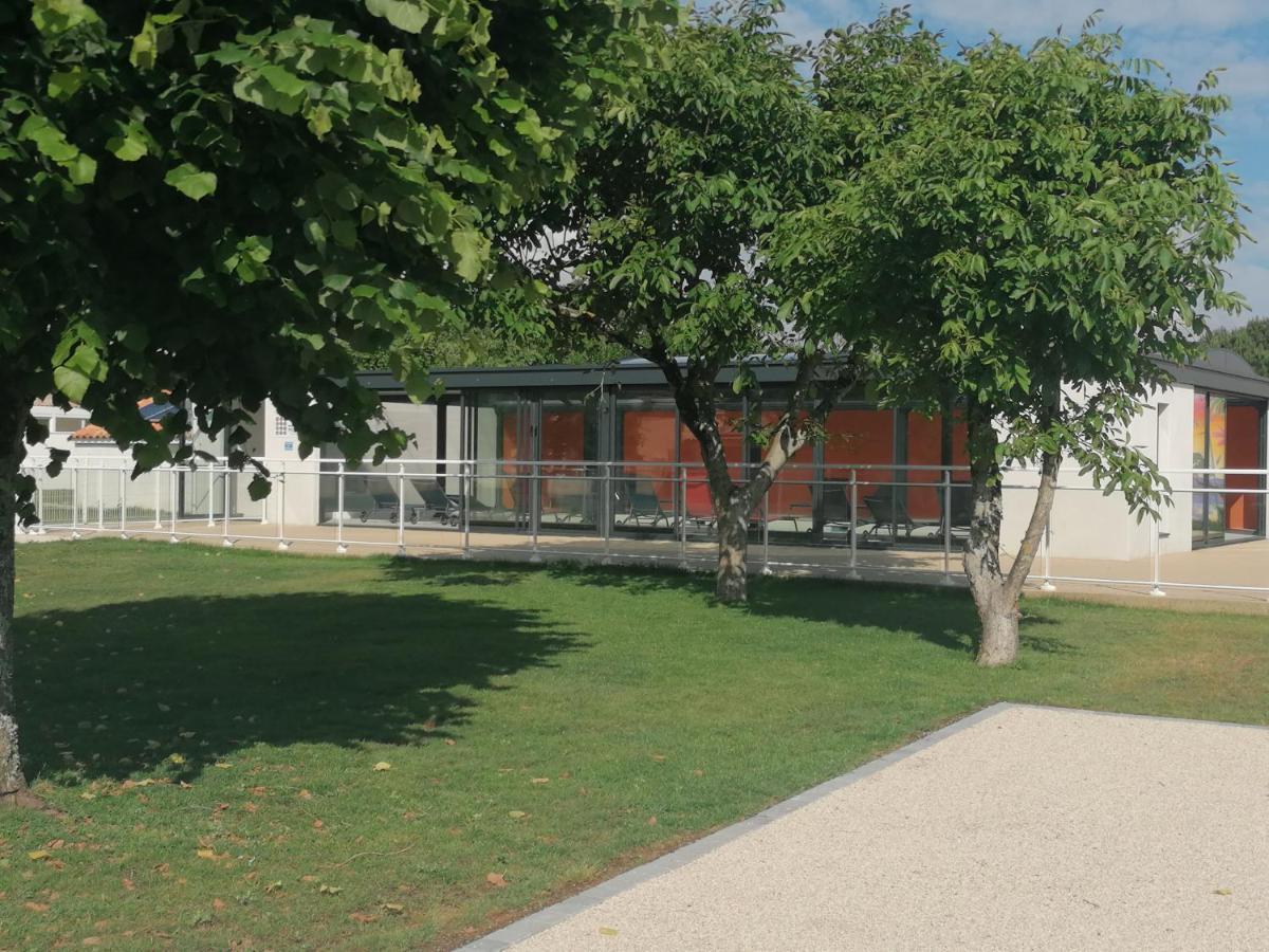 Le Pacha Maison Avec Piscine/Parking/Wifi/Plages 5Kms Les Mathes Exteriör bild